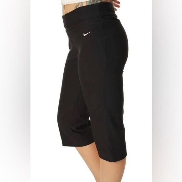 Nike Dri Fit cropped workout pants Sz M - Picture 3 of 12